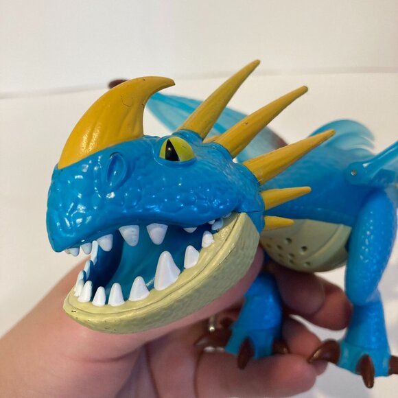 How To Train Your Dragon Stormfly Deadly Nadder 2018 Light Toy Not Working - Picture 2 of 11